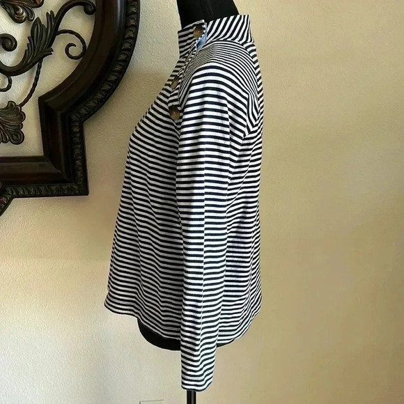 Vineyard Vine Women’s Navy Blue White Striped Mock Turtleneck Top Medium - Picture 7 of 11
